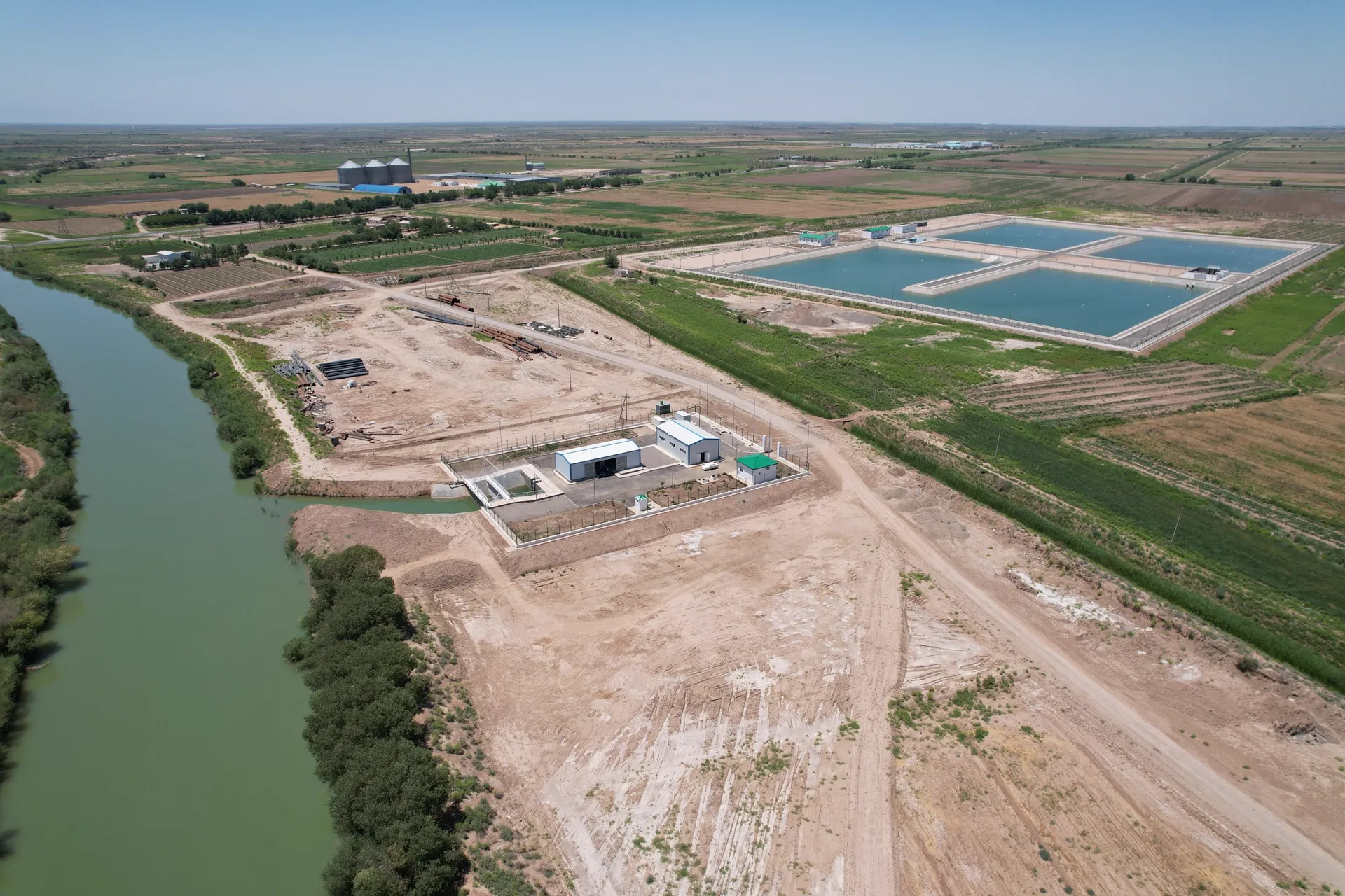 Water treatment plant wide view